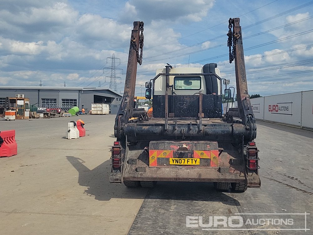 2007 DAF LF55.220 - 스킵 로더 트럭 : 사진 4 2007 DAF LF55.220 - 스킵 로더 트럭 : 사진 4
