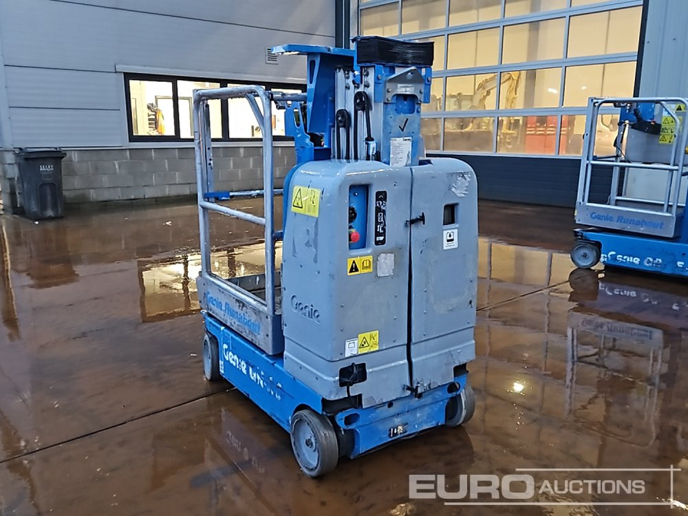 2007 Genie GR-15 - 고가작업 플랫폼 : 사진 3 2007 Genie GR-15 - 고가작업 플랫폼 : 사진 3