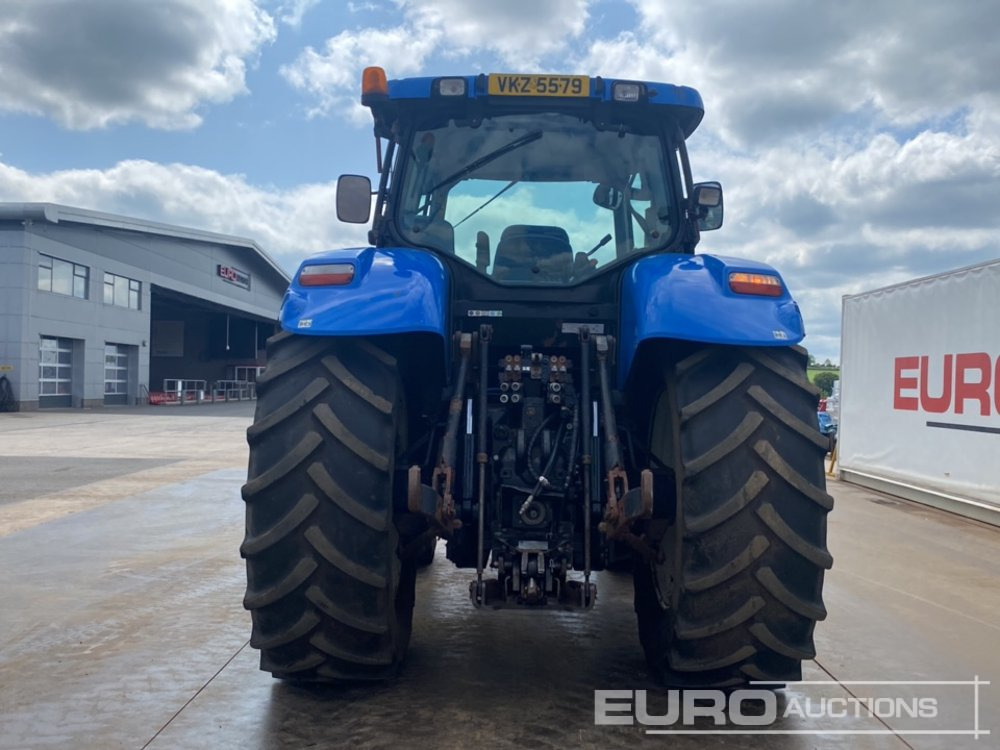 2008 New Holland T7050 - 장궤형 트랙터 : 사진 4 2008 New Holland T7050 - 장궤형 트랙터 : 사진 4