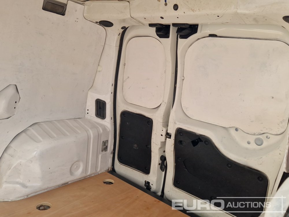 소형 밴 2011 Fiat Fiorino : 사진 25