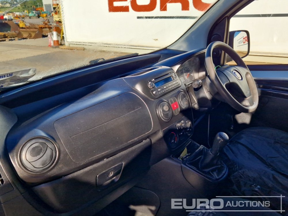 소형 밴 2011 Fiat Fiorino : 사진 17