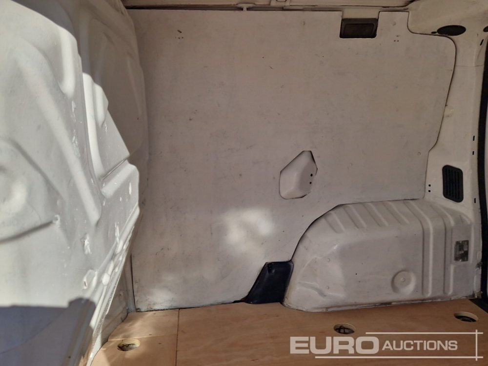 소형 밴 2011 Fiat Fiorino : 사진 24