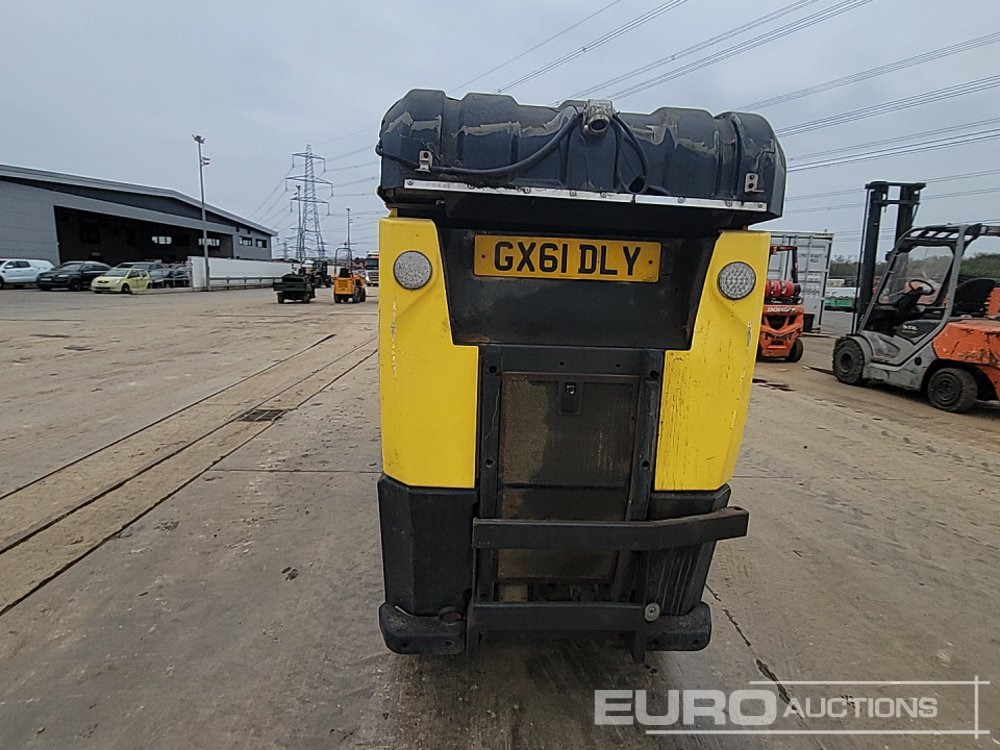 2011 Johnston 4x2 Road Sweeper, Reverse Camera, Automatic Gearbox - 거리 청소 차량 : 사진 4 2011 Johnston 4x2 Road Sweeper, Reverse Camera, Automatic Gearbox - 거리 청소 차량 : 사진 4