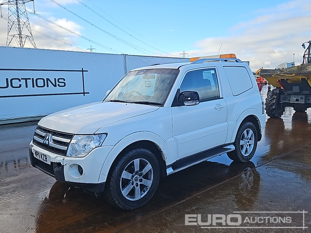 2011 Mitsubishi Shogun - SUV : 사진 1 2011 Mitsubishi Shogun - SUV : 사진 1