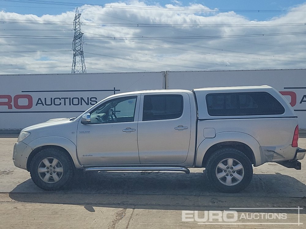 2011 Toyota Hilux - 픽업트럭 : 사진 2 2011 Toyota Hilux - 픽업트럭 : 사진 2