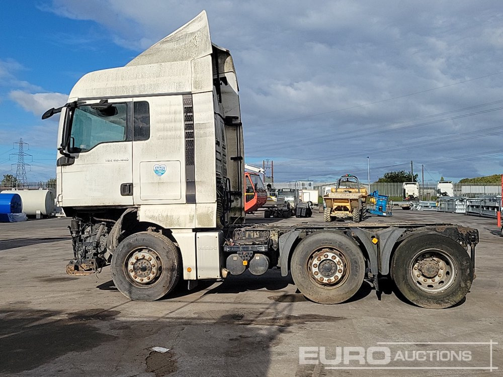 2012 MAN TGX26.440 - 캡 새시 트럭 : 사진 2 2012 MAN TGX26.440 - 캡 새시 트럭 : 사진 2
