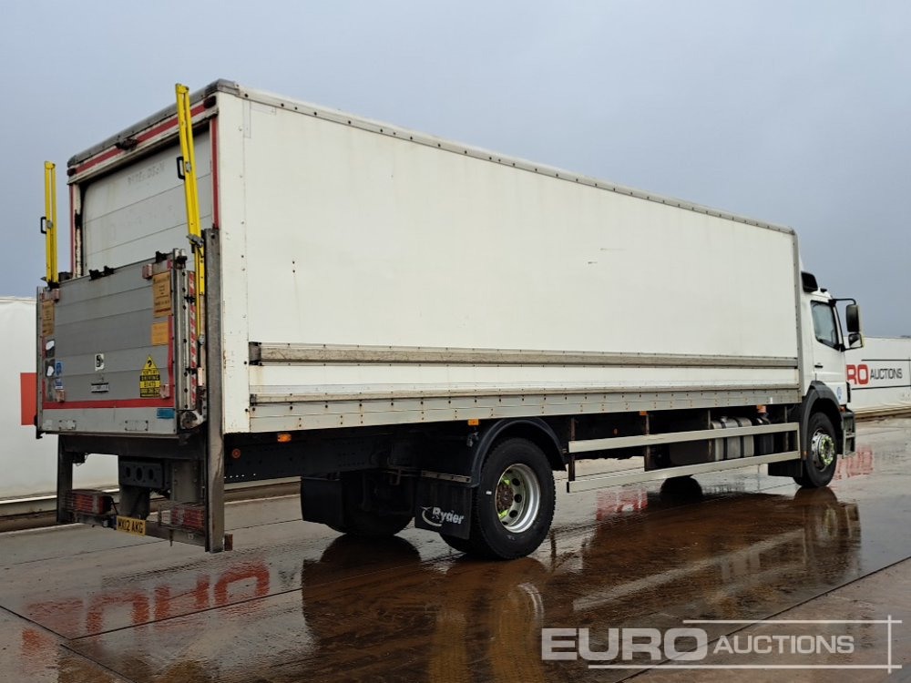2012 Mercedes 1824 - 박스 트럭 : 사진 5 2012 Mercedes 1824 - 박스 트럭 : 사진 5