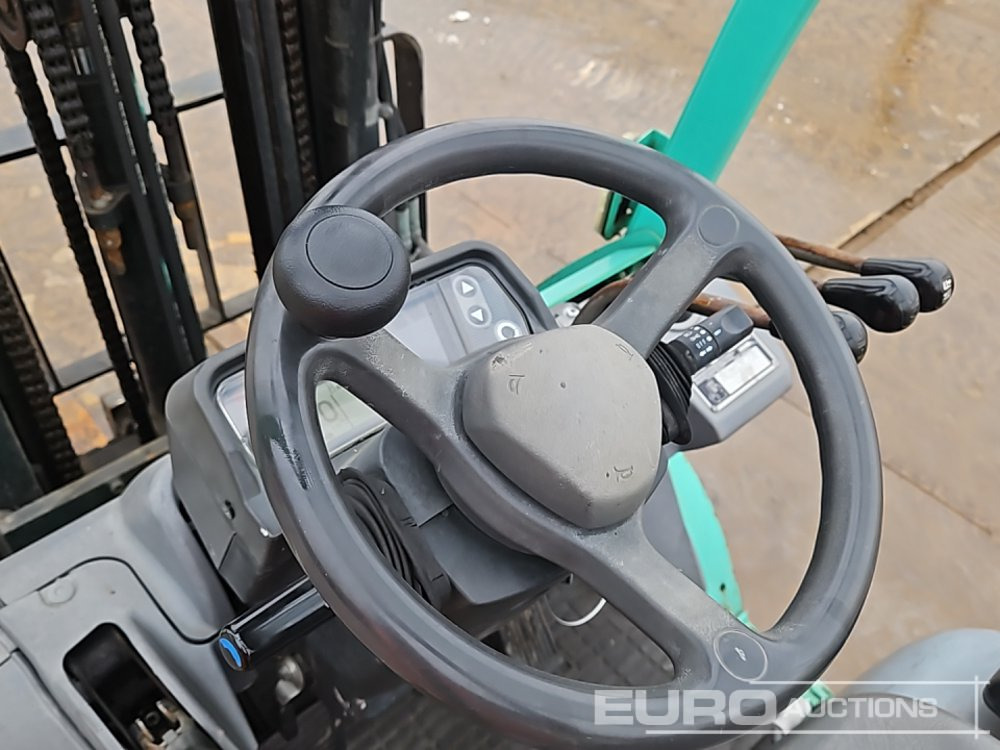 지게차 2012 Mitsubishi FG25N : 사진 38
