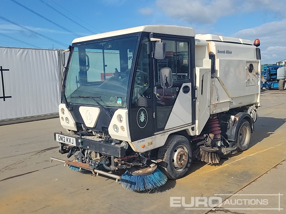 2012 Scarab 4x2 Road Sweeper, Reverse Camera, A/C - 거리 청소 차량 : 사진 1 2012 Scarab 4x2 Road Sweeper, Reverse Camera, A/C - 거리 청소 차량 : 사진 1
