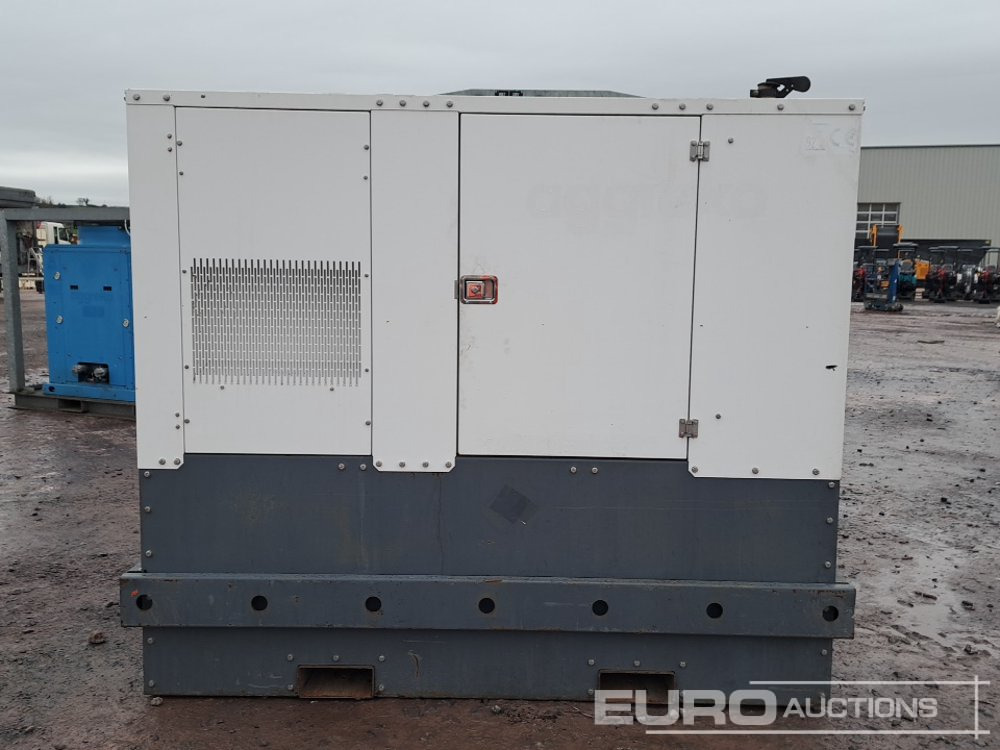 2013 Aggreko Bruno GX37JD 30KvA Diesel Generator, John Deere Engine - 발전기 세트 : 사진 4 2013 Aggreko Bruno GX37JD 30KvA Diesel Generator, John Deere Engine - 발전기 세트 : 사진 4