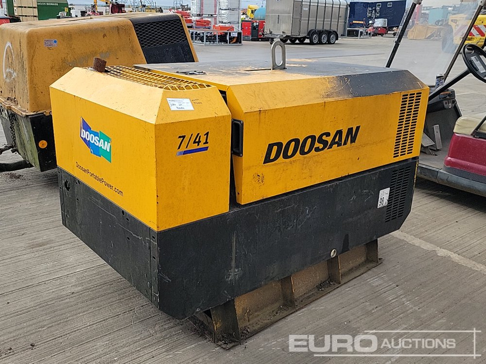 2013 Doosan 741 140CFM - 공기 압축기 : 사진 5 2013 Doosan 741 140CFM - 공기 압축기 : 사진 5
