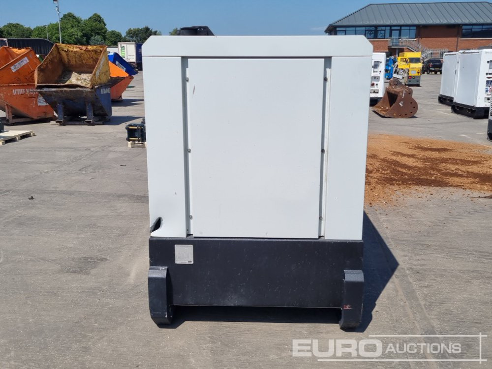 2015 Atlas Copco QAS 150 - 발전기 세트 : 사진 4 2015 Atlas Copco QAS 150 - 발전기 세트 : 사진 4