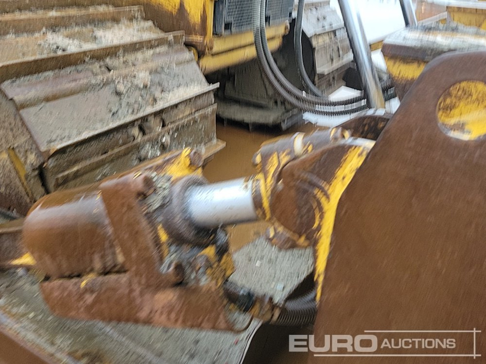 불도저 2015 CAT D6T LGP : 사진 19