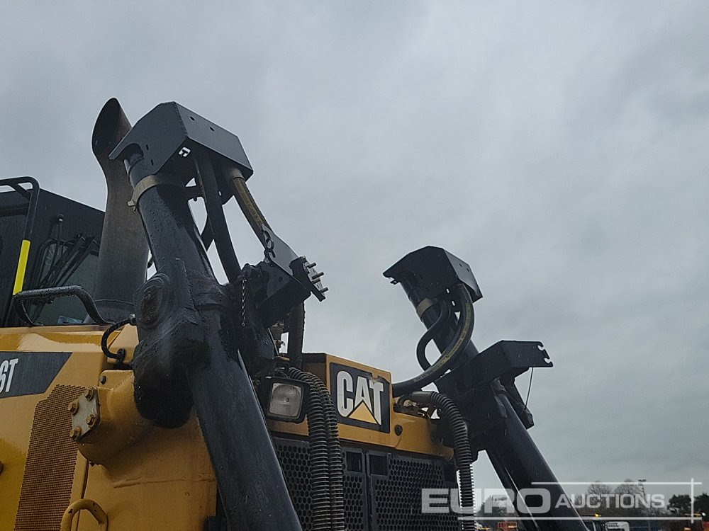 불도저 2015 CAT D6T LGP : 사진 24