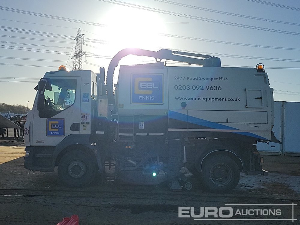 2015 DAF LF220 - 거리 청소 차량 : 사진 2 2015 DAF LF220 - 거리 청소 차량 : 사진 2