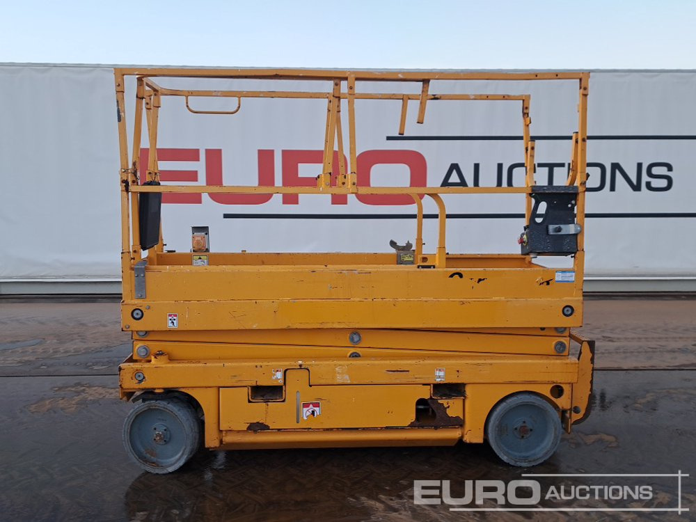 2015 Haulotte Compact 8 - 고가작업 플랫폼 : 사진 2 2015 Haulotte Compact 8 - 고가작업 플랫폼 : 사진 2