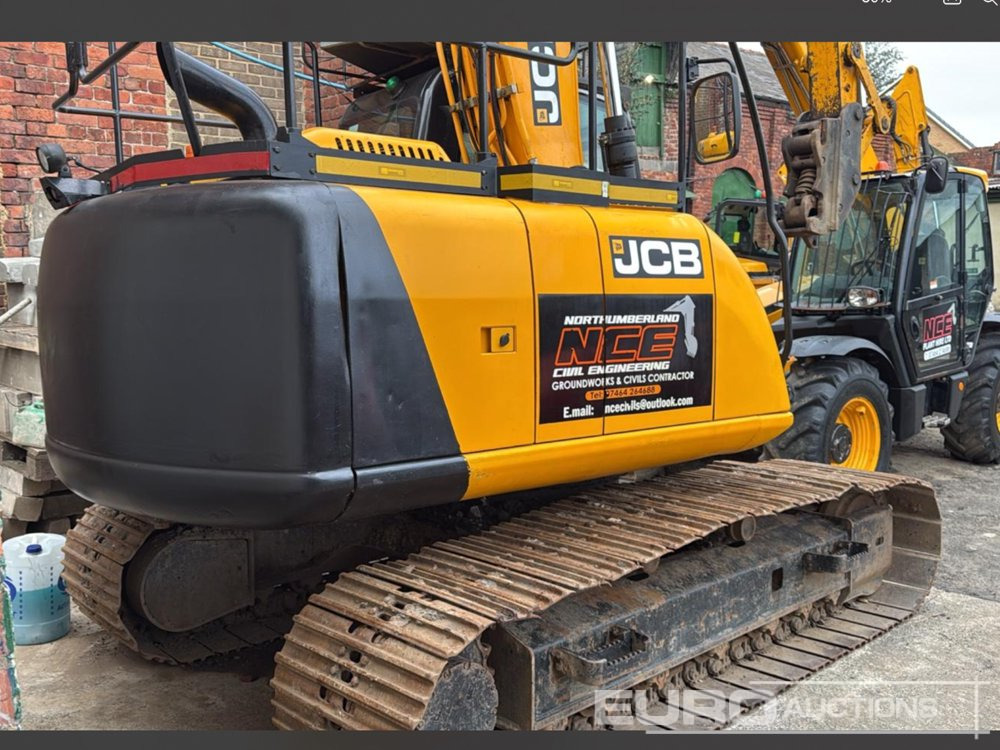2015 JCB JS130LC - 크롤러 굴삭기 : 사진 2 2015 JCB JS130LC - 크롤러 굴삭기 : 사진 2