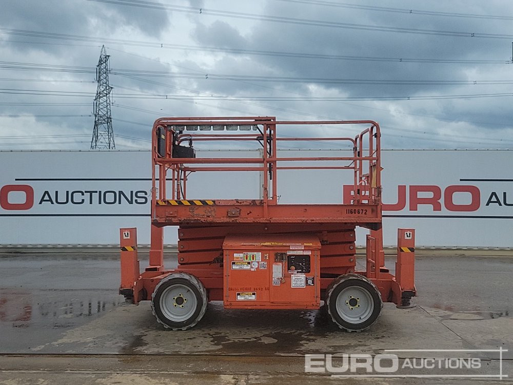 2015 JLG 260MRT - 고가작업 플랫폼 : 사진 2 2015 JLG 260MRT - 고가작업 플랫폼 : 사진 2