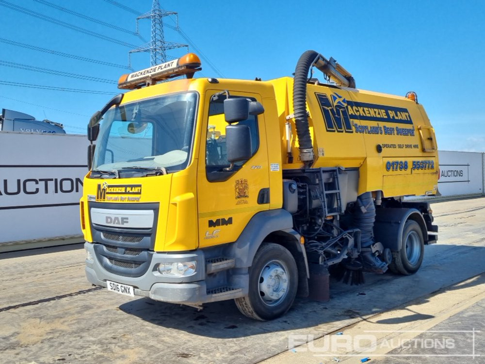 2016 DAF LF220 - 거리 청소 차량 : 사진 1 2016 DAF LF220 - 거리 청소 차량 : 사진 1