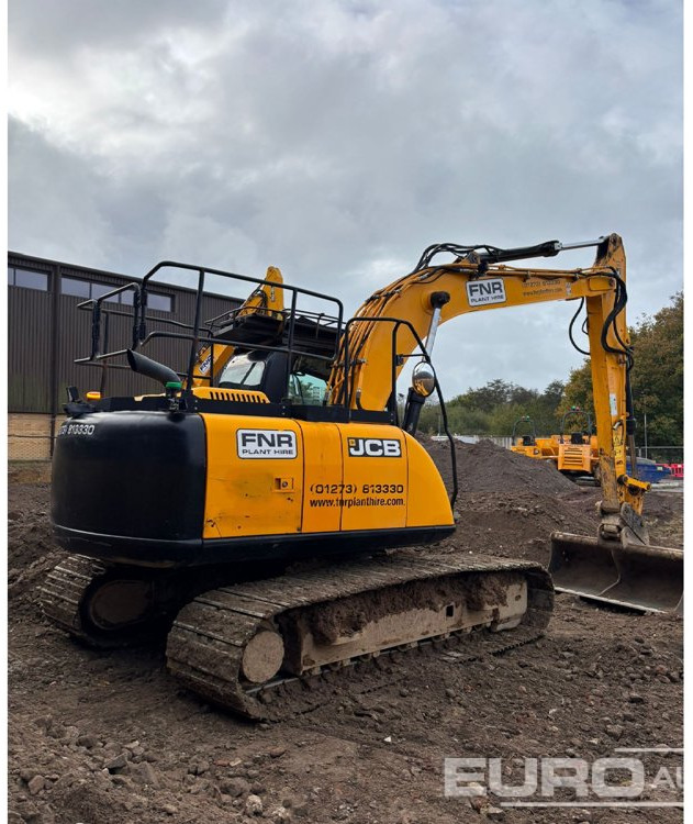 2016 JCB JS131LC - 크롤러 굴삭기 : 사진 3 2016 JCB JS131LC - 크롤러 굴삭기 : 사진 3