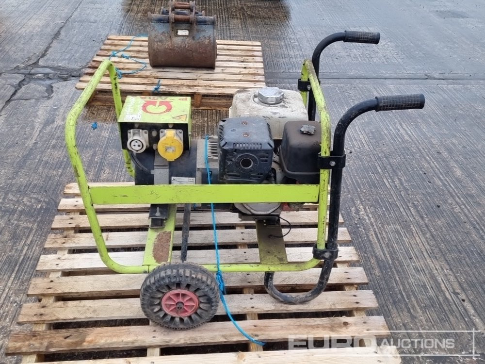 2016 Pramac E6900 - 발전기 세트 : 사진 2 2016 Pramac E6900 - 발전기 세트 : 사진 2