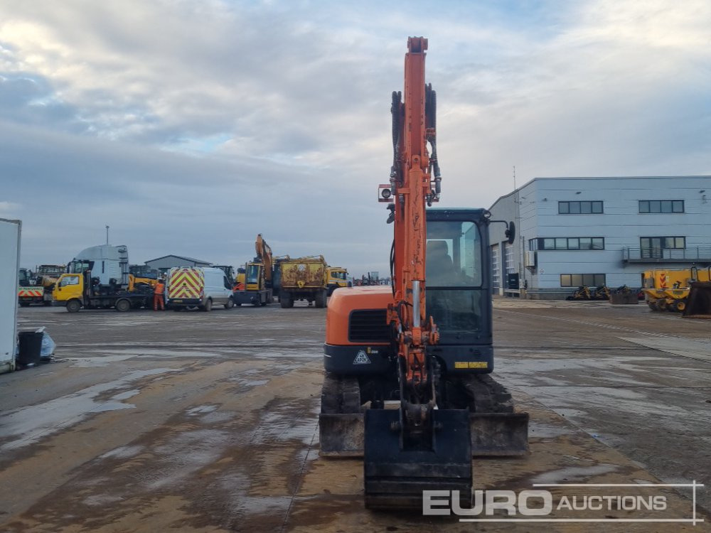 미니 굴삭기 2017 Doosan DX62R-3 : 사진 8 미니 굴삭기 2017 Doosan DX62R-3 : 사진 8