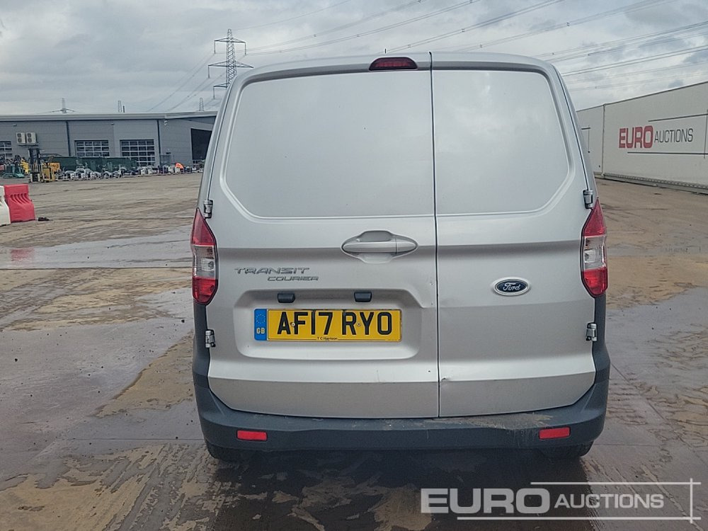 2017 Ford Transit Courier - 밴 : 사진 4 2017 Ford Transit Courier - 밴 : 사진 4