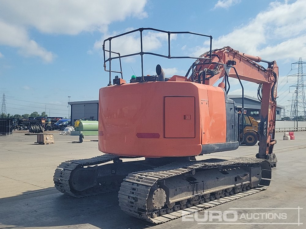 2017 Hitachi ZX225USLC-6 - 크롤러 굴삭기 : 사진 5 2017 Hitachi ZX225USLC-6 - 크롤러 굴삭기 : 사진 5