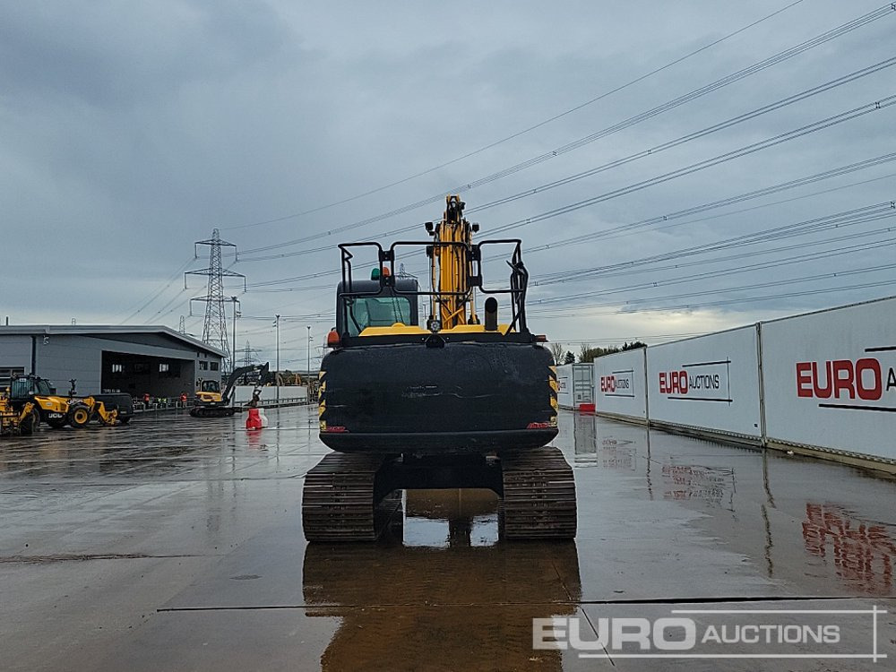 2017 JCB JS131LC+ - 크롤러 굴삭기 : 사진 4 2017 JCB JS131LC+ - 크롤러 굴삭기 : 사진 4
