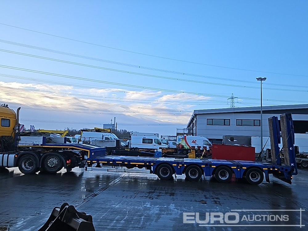 2017 Kassbohrer 4 Axle Extendable Stepframe Low Loader Trailer, 1 Rear Stear Axle, Out Riggers, Hydraulic Fliptoe Ramps - 저하대 세미 트레일러 : 사진 2 2017 Kassbohrer 4 Axle Extendable Stepframe Low Loader Trailer, 1 Rear Stear Axle, Out Riggers, Hydraulic Fliptoe Ramps - 저하대 세미 트레일러 : 사진 2