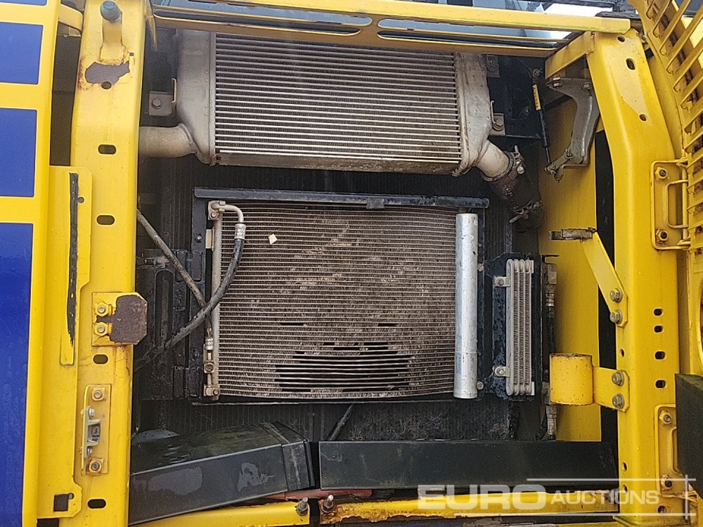 크롤러 굴삭기 2017 Komatsu PC210LC-10 : 사진 40