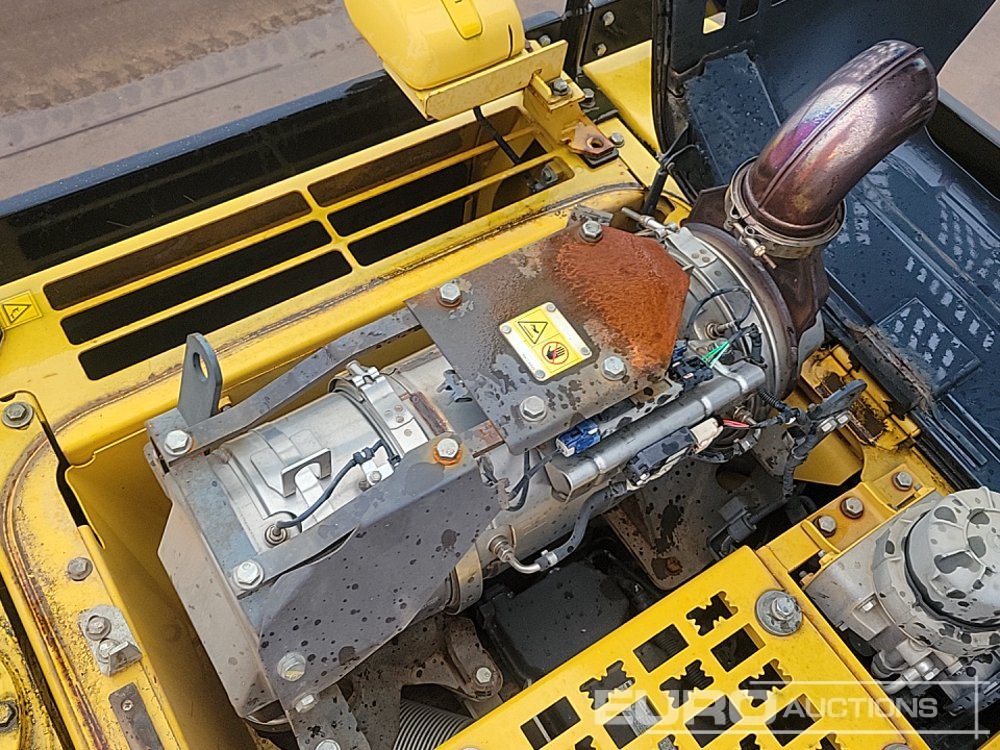 크롤러 굴삭기 2017 Komatsu PC210LC-10 : 사진 32