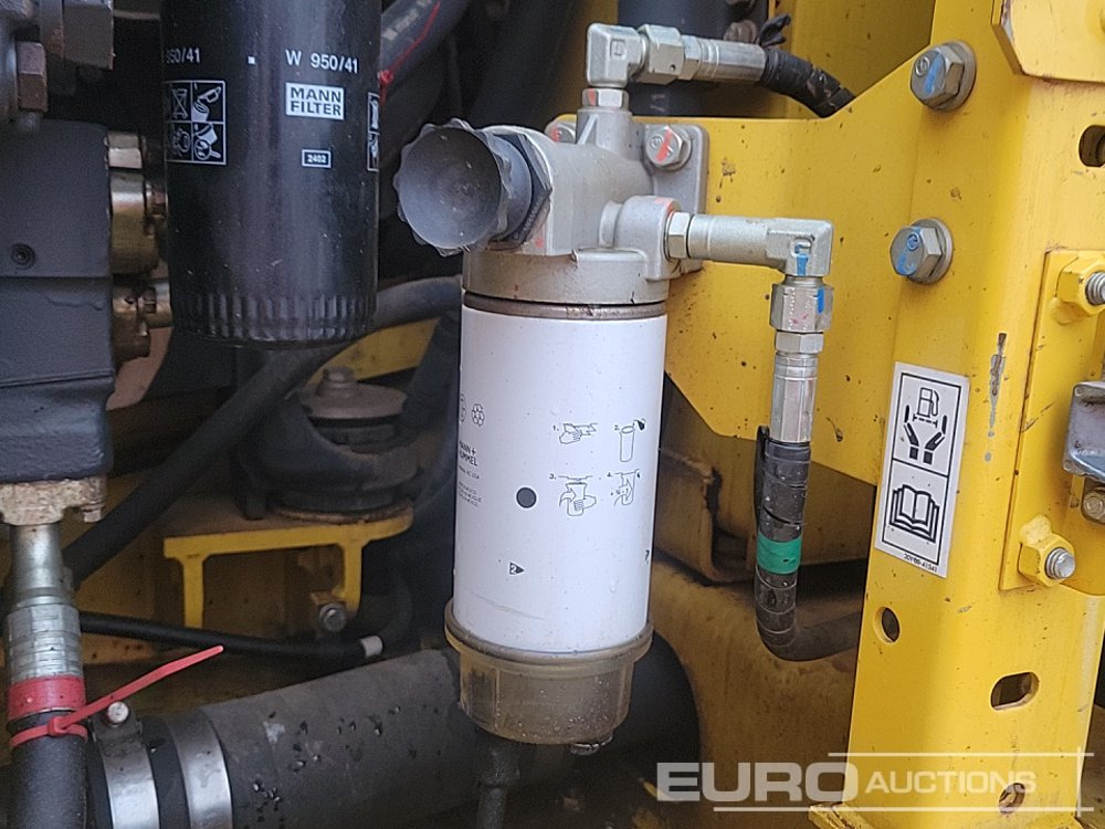 크롤러 굴삭기 2017 Komatsu PC210LC-10 : 사진 36