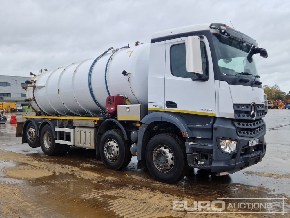 유조트럭 2017 Mercedes Arocs 3240 : 사진 7