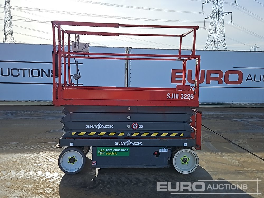 2017 SkyJack SJ3226 - 고가작업 플랫폼 : 사진 2 2017 SkyJack SJ3226 - 고가작업 플랫폼 : 사진 2