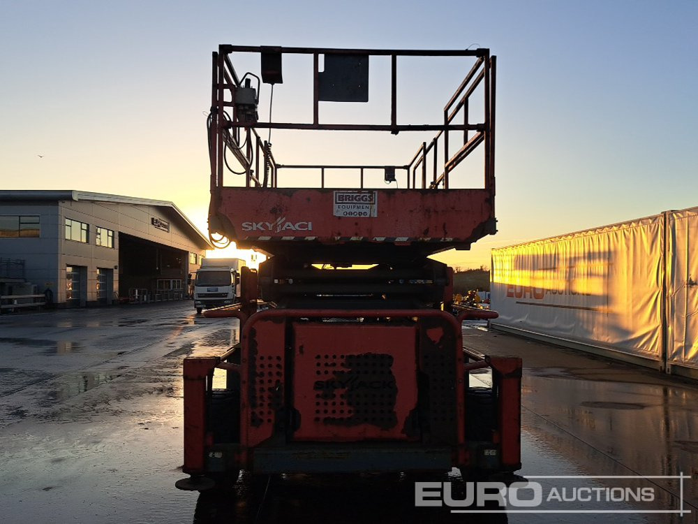 고가작업 플랫폼 2017 SkyJack SJ9250 : 사진 8 고가작업 플랫폼 2017 SkyJack SJ9250 : 사진 8