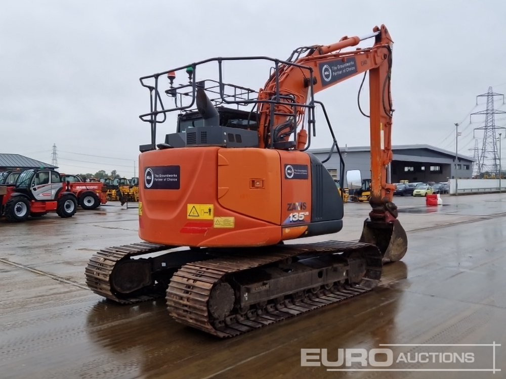 2019 Hitachi ZX135US-6 - 크롤러 굴삭기 : 사진 5 2019 Hitachi ZX135US-6 - 크롤러 굴삭기 : 사진 5