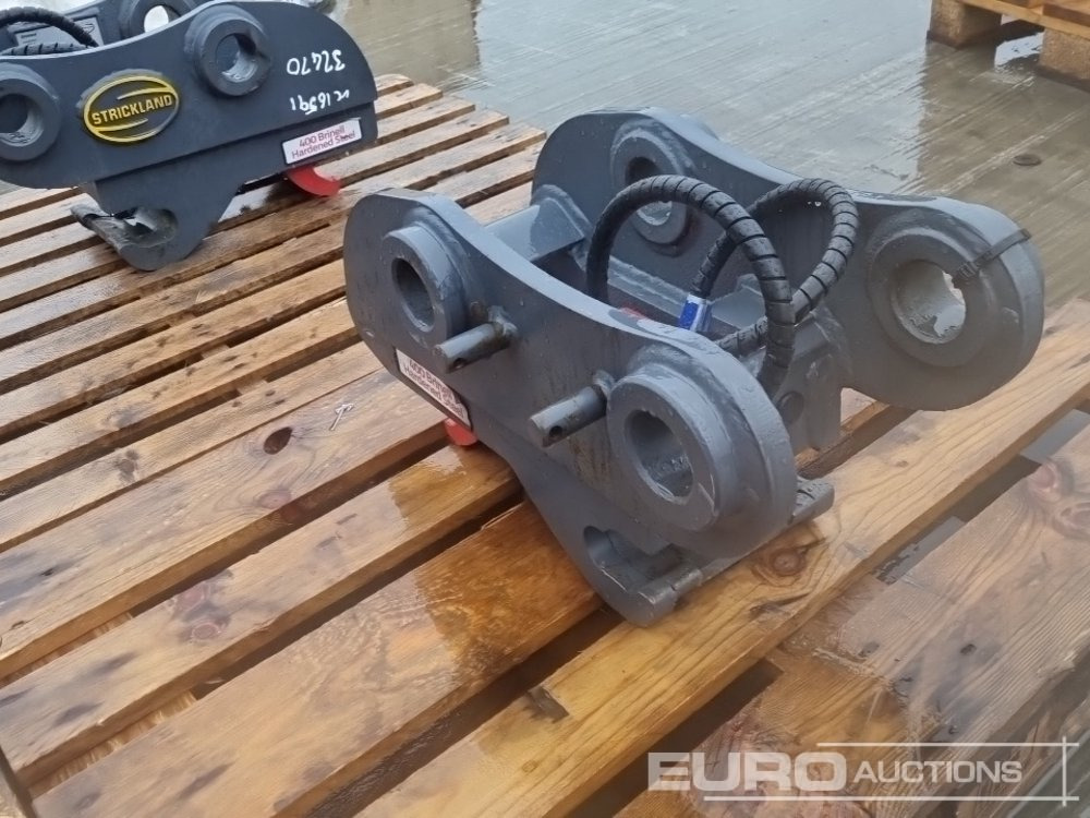 2019 Strickland Hydraulic Double Lock QH 60mm Pin to suit 10 Ton Excavator - 퀵 커플러 : 사진 3 2019 Strickland Hydraulic Double Lock QH 60mm Pin to suit 10 Ton Excavator - 퀵 커플러 : 사진 3