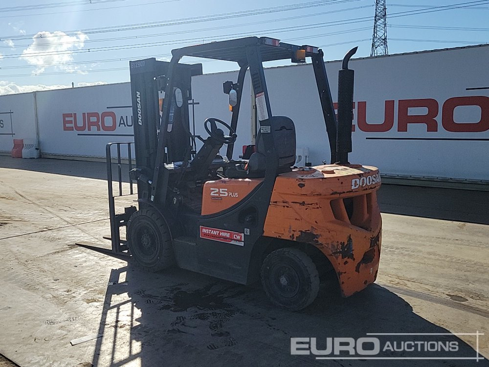 2020 Doosan D25GP - 지게차 : 사진 3 2020 Doosan D25GP - 지게차 : 사진 3