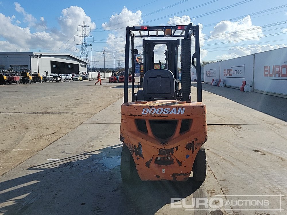 2020 Doosan D25GP - 지게차 : 사진 4 2020 Doosan D25GP - 지게차 : 사진 4