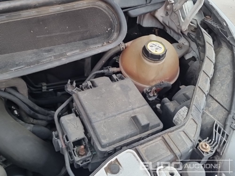 플랫베드 밴 2020 Ford Transit 350 : 사진 20