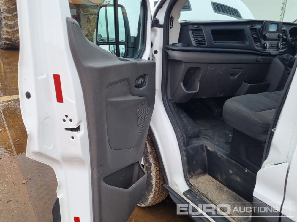 플랫베드 밴 2020 Ford Transit 350 : 사진 24