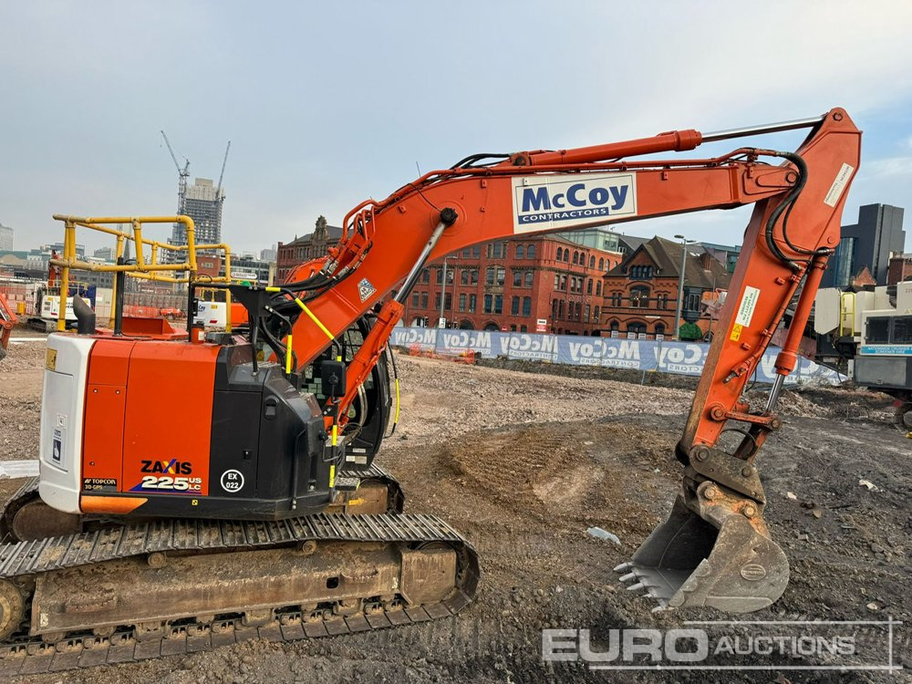 2021 Hitachi ZX225USLC-6 - 크롤러 굴삭기 : 사진 4 2021 Hitachi ZX225USLC-6 - 크롤러 굴삭기 : 사진 4