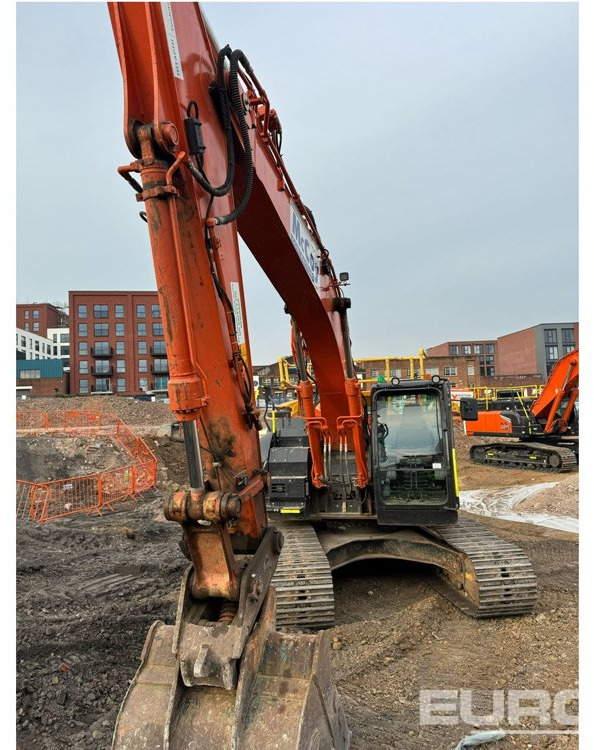 2021 Hitachi ZX225USLC-6 - 크롤러 굴삭기 : 사진 1 2021 Hitachi ZX225USLC-6 - 크롤러 굴삭기 : 사진 1