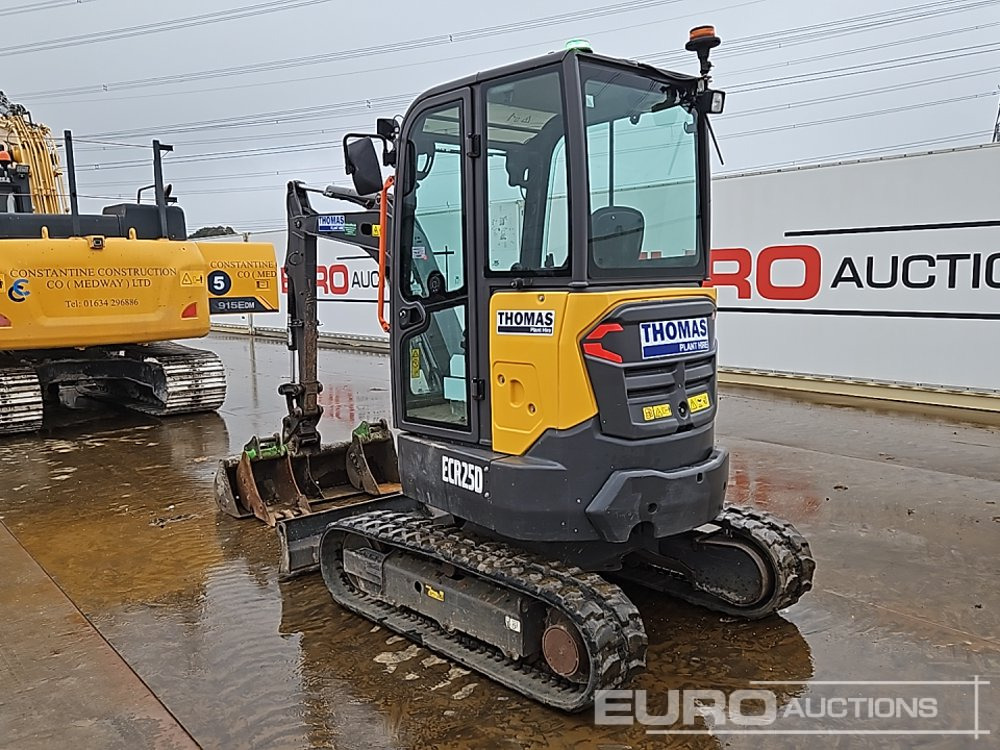 2021 Volvo ECR25D - 미니 굴삭기 : 사진 4 2021 Volvo ECR25D - 미니 굴삭기 : 사진 4