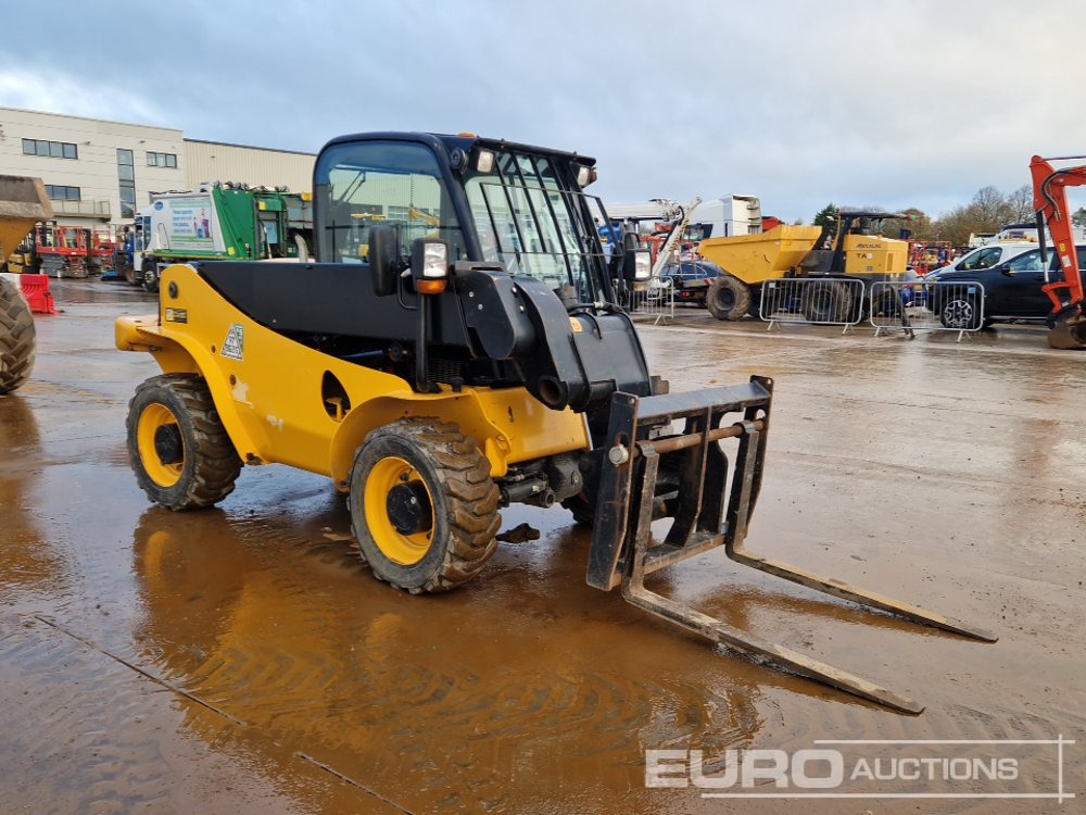 텔레스코픽 핸들러 2022 JCB 520-40 : 사진 7
