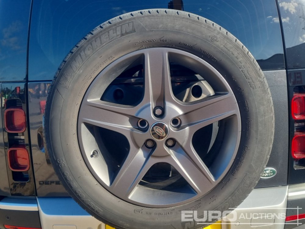 SUV 2023 Land Rover Defender : 사진 13