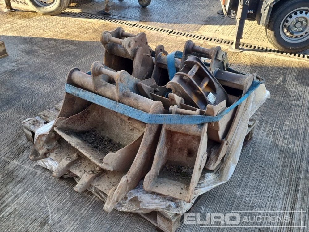 24", 24", 18", 18", 12", 10", 10", 10" Digging Bucket 25-35mm Pin to suit Mini Excavator - 버킷 : 사진 1 24", 24", 18", 18", 12", 10", 10", 10" Digging Bucket 25-35mm Pin to suit Mini Excavator - 버킷 : 사진 1