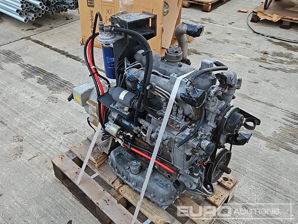 4 Cylinder Engine - 엔진 : 사진 3 4 Cylinder Engine - 엔진 : 사진 3