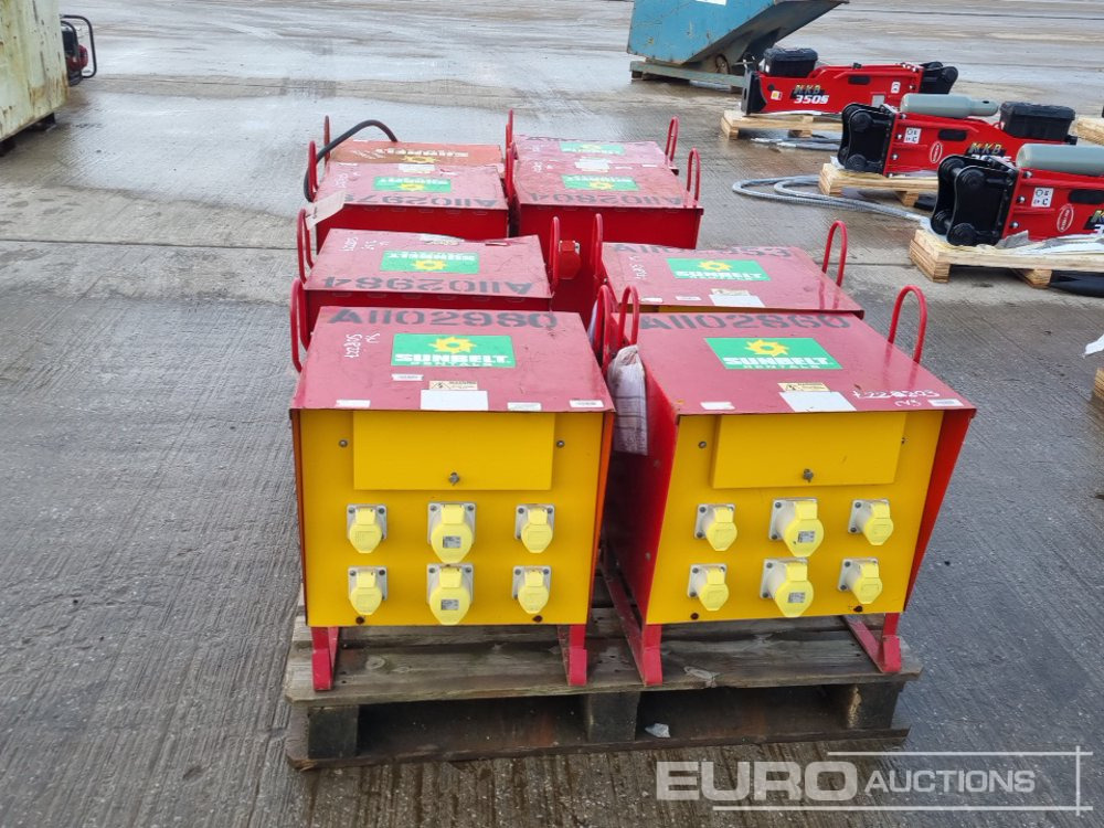 400 Volt Transformer (8 of) - 건설장비 : 사진 4 400 Volt Transformer (8 of) - 건설장비 : 사진 4